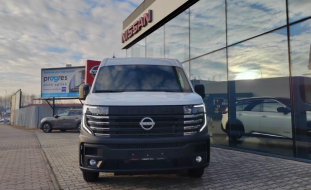 Nissan Interstar